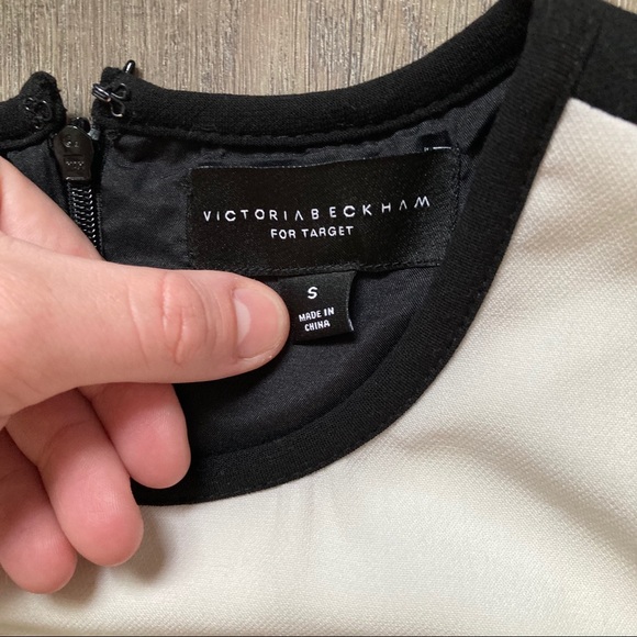 Victoria Beckham dress - Picture 5 of 10